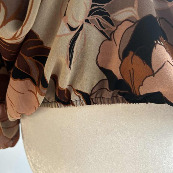 Melanie Lyne Floral Chiffon Blouse With Tiered Sleeves and Draped Front – US 6 - Picture 7 of 9